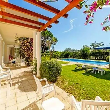 Vale Do Garrao Sleeps 6 Pool Air Con Wifi * Vale do Lobo