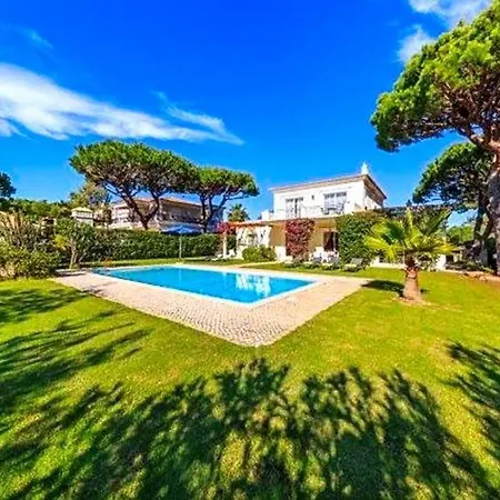 Vale Do Garrao Sleeps 6 Pool Air Con Wifi Villa *